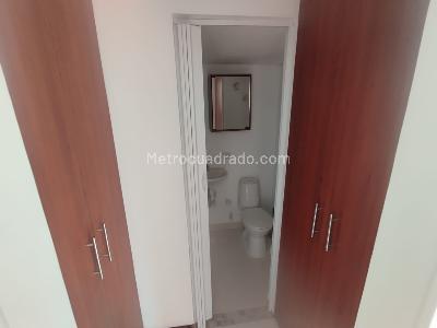 Apartamento de 3 alcobas en arriendo en Las Mercedes Medellin, Medellín, 70 m² · foto 5 de 20