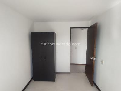Apartamento de 3 alcobas en arriendo en Las Mercedes Medellin, Medellín, 70 m² · foto 6 de 20
