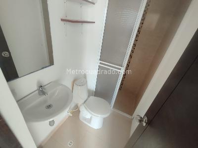 Apartamento de 3 alcobas en arriendo en Las Mercedes Medellin, Medellín, 70 m² · foto 10 de 20