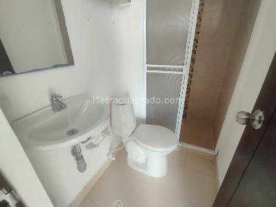 Apartamento de 3 alcobas en arriendo en Las Mercedes Medellin, Medellín, 70 m² · foto 11 de 20