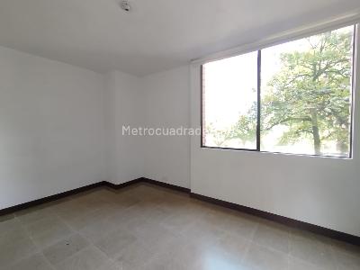 Apartamento de 3 alcobas en arriendo en El Portal, Envigado, 114 m² · foto 5 de 20