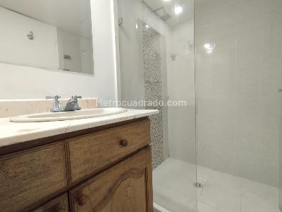 Apartamento de 3 alcobas en arriendo en El Portal, Envigado, 114 m² · foto 7 de 20