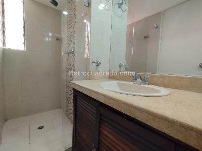 Apartamento de 3 alcobas en arriendo en El Portal, Envigado, 114 m² · foto 12 de 20