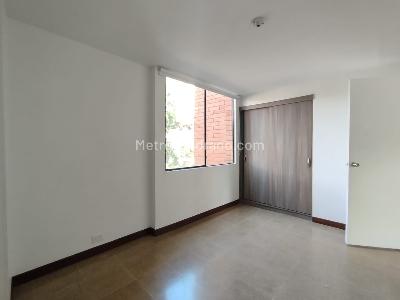 Apartamento de 3 alcobas en arriendo en El Portal, Envigado, 114 m² · foto 13 de 20