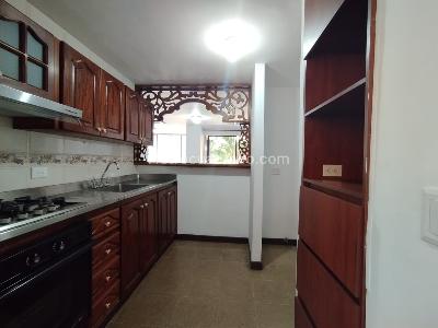Apartamento de 3 alcobas en arriendo en El Portal, Envigado, 114 m² · foto 18 de 20