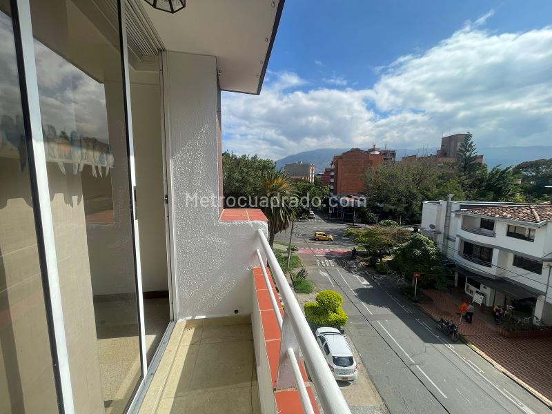 Apartamento de 2 Alcobas en Laureles (Cerca a UPB)