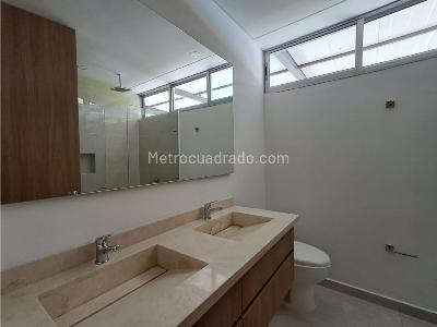 Casa de 3 alcobas en venta en Condina, Pereira, 384 m² · foto 13 de 19