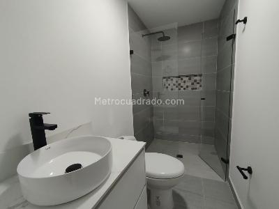 Apartamento de 3 alcobas en arriendo en Zuñiga, Envigado, 163 m² · foto 14 de 20