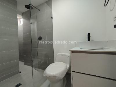 Apartamento de 3 alcobas en arriendo en Zuñiga, Envigado, 163 m² · foto 15 de 20
