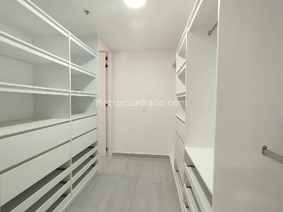 Apartamento de 3 alcobas en arriendo en Zuñiga, Envigado, 163 m² · foto 18 de 20