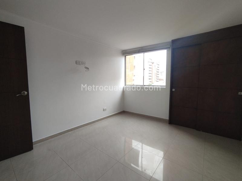 Apartamento Moderno de 3 Alcobas en Laureles, Medellín - 9