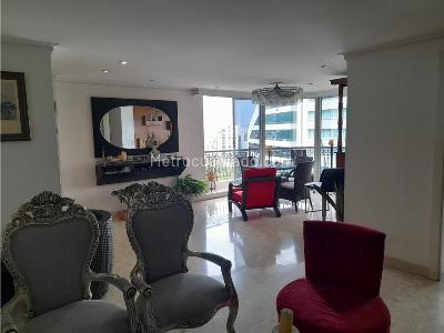 Apartamento de 3 alcobas en venta en El Poblado, Medellín, 170 m² · foto 9 de 20