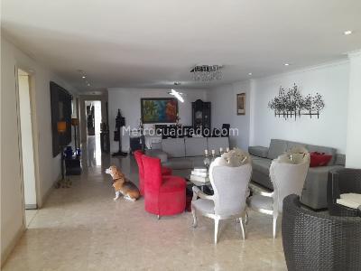 Apartamento de 3 alcobas en venta en El Poblado, Medellín, 170 m² · foto 16 de 20
