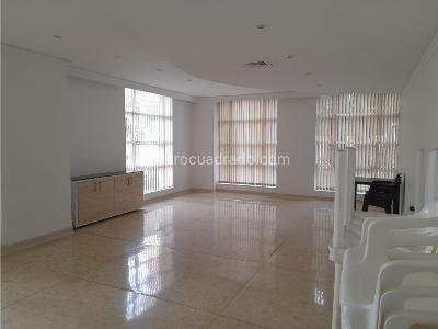 Apartamento de 3 alcobas en venta en El Poblado, Medellín, 170 m² · foto 19 de 20