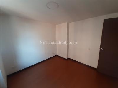 Apartamento de 3 alcobas en venta en Conquistadores, Medellín, 129 m² · foto 11 de 20
