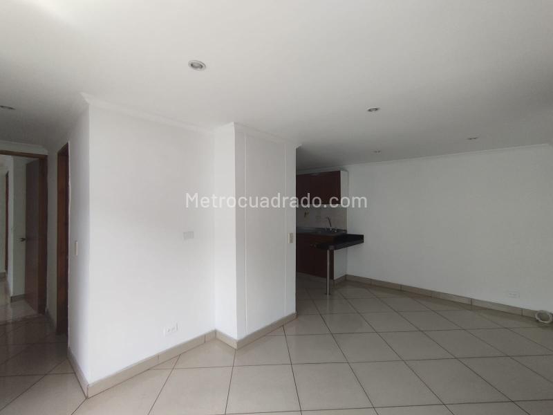 2BR Apartment with Pool in Loma Del Indio - 7