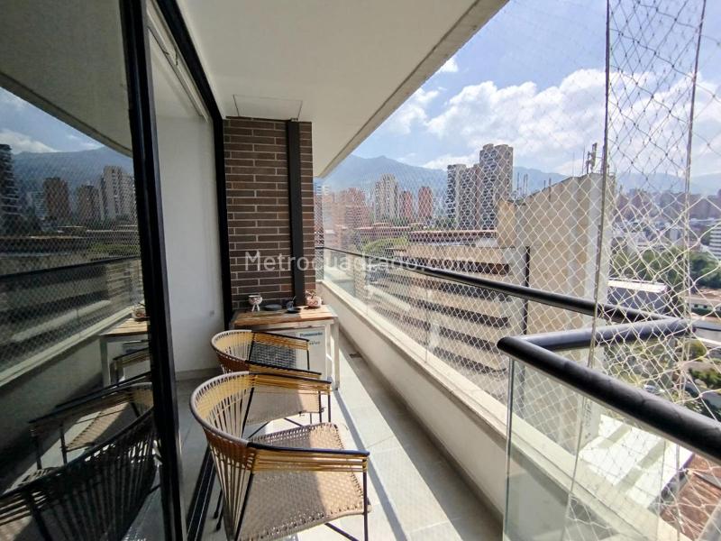 Apartamento Moderno de 2 Alcobas en Manila - 2