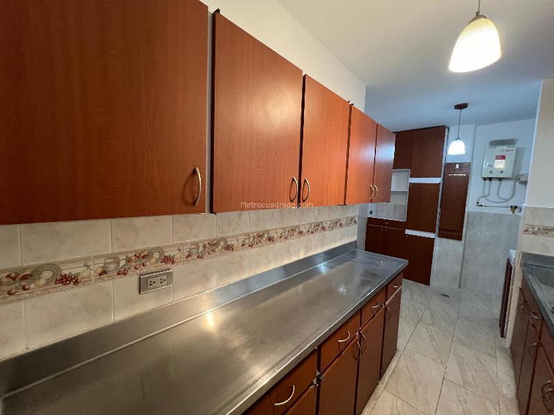 2BR Apartment for Rent in Conquistadores Near Clínica Conquistadores - 7