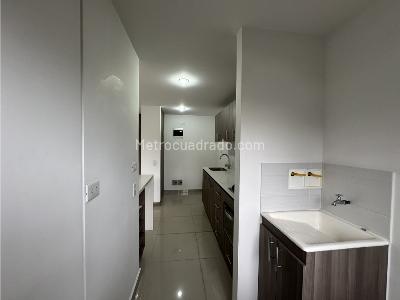 Apartamento en venta en Viviendas Del Sur, Itagüí · foto 7 de 17