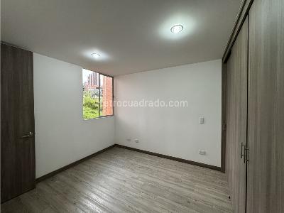 Apartamento en venta en Viviendas Del Sur, Itagüí · foto 9 de 17