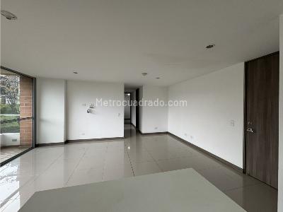 Apartamento en venta en Viviendas Del Sur, Itagüí · foto 14 de 17