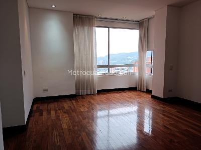 Apartamento de 3 alcobas en arriendo en La Calera, Medellín, 224 m² · foto 7 de 13