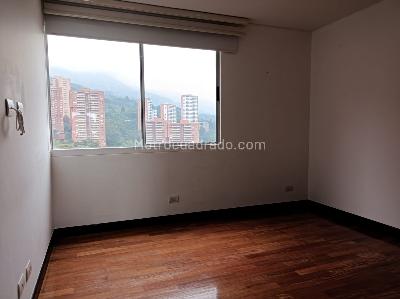 Apartamento de 3 alcobas en arriendo en La Calera, Medellín, 224 m² · foto 8 de 13