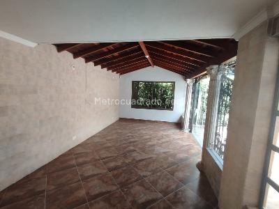 Casa de 4 alcobas en arriendo en El Campestre La Frontera, Medellín, 280 m² · foto 9 de 20