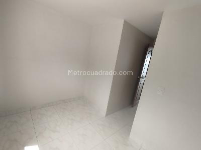 Casa de 4 alcobas en arriendo en El Campestre La Frontera, Medellín, 280 m² · foto 17 de 20