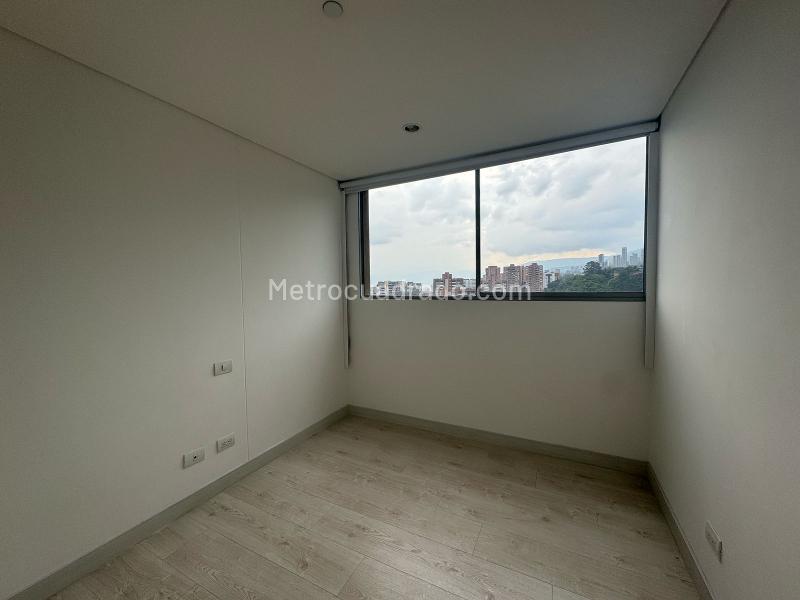 Piso – Envigado, Valle de Aburrá - Más