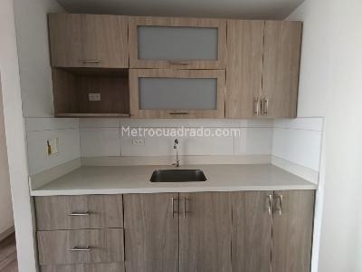 Apartamento de 3 alcobas en arriendo en Vegas De San Jose, Sabaneta, 120 m² · foto 4 de 20