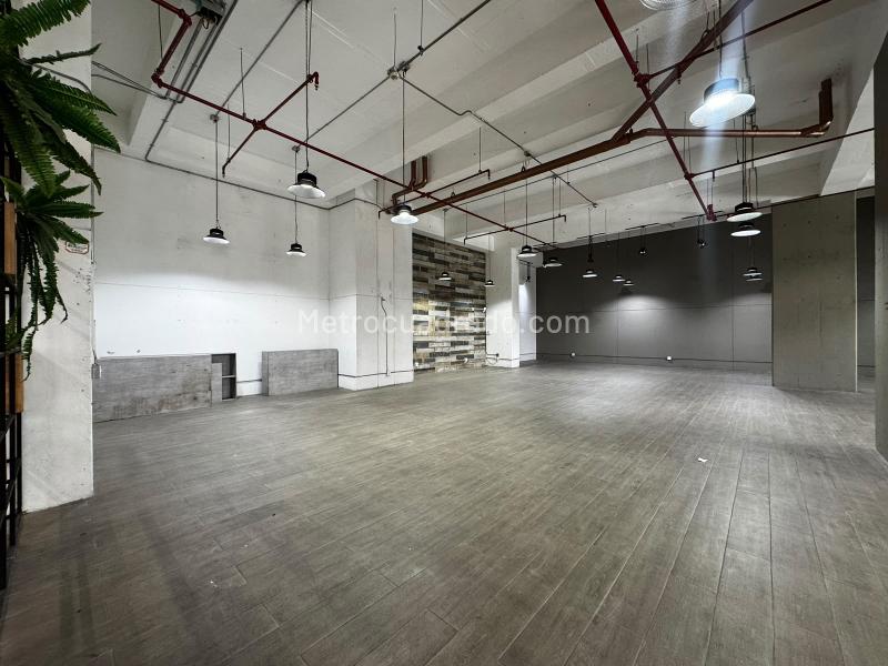Local Comercial en Arriendo, Loma Del Escobero Envigado, Envigado - Más