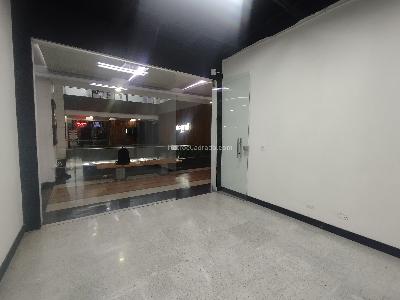 Local Comercial en Arriendo, Milla De Oro, Medellín