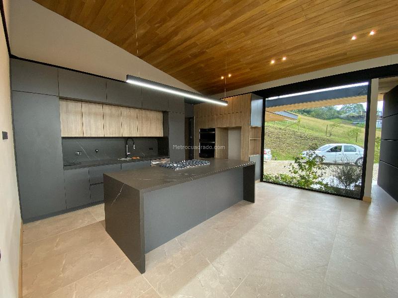 3BR House in El Retiro (1870 m²) - 5