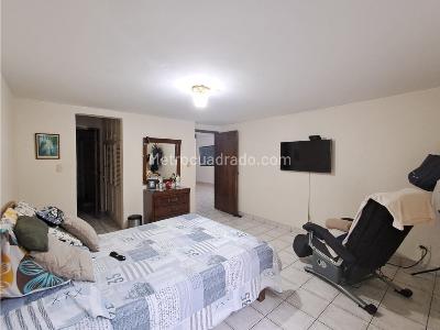 Apartamento en venta en Pinares, Pereira · foto 8 de 20