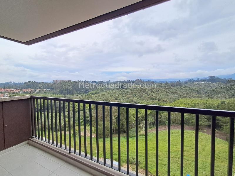 3BR Apartment in San Antonio De Pereira (86 m²) - 4