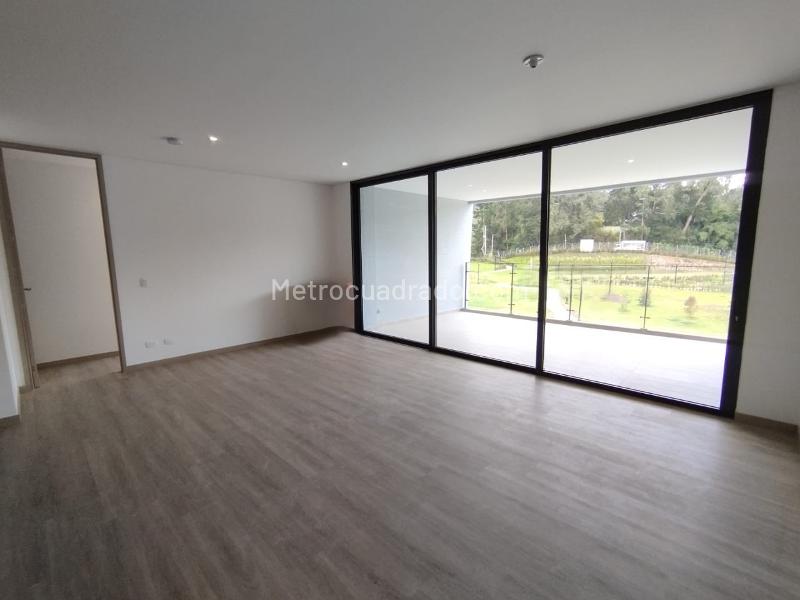 2BR Apartment in Sajonia (108 m²) - 2