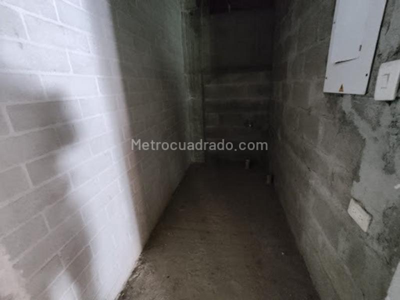 Local Comercial en Arriendo, El Chingui, Envigado - Więcej