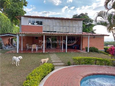 Casa en venta en Condina, Pereira · foto 3 de 16