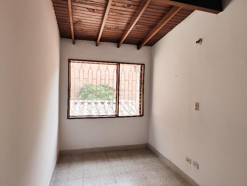 Casa Versátil de 3 Alcobas en Conquistadores - 3