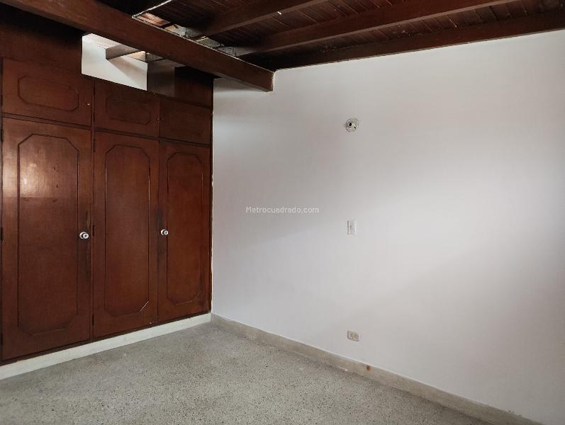 Casa Versátil de 3 Alcobas en Conquistadores - 6