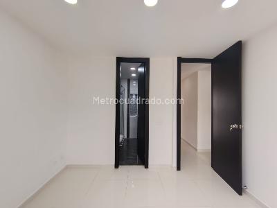 Apartamento de 4 alcobas en arriendo en El Velodromo, Medellín, 164 m² · foto 12 de 20