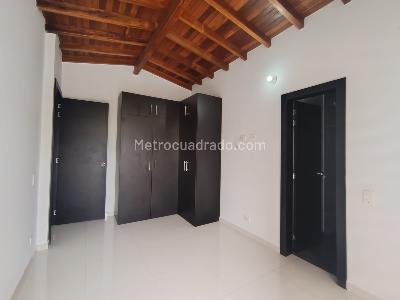 Apartamento de 4 alcobas en arriendo en El Velodromo, Medellín, 164 m² · foto 20 de 20