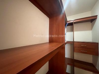 Apartamento de 3 alcobas en arriendo en Laureles Medellin, Medellín, 150 m² · foto 5 de 17