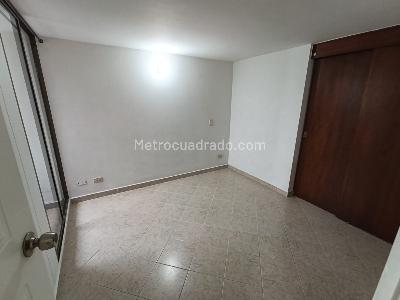Apartamento de 3 alcobas en arriendo en Carlos E, Medellín, 85 m² · foto 6 de 16
