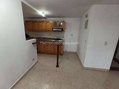Apartamento de 3 alcobas en arriendo en Carlos E, Medellín, 85 m² · foto 13 de 16