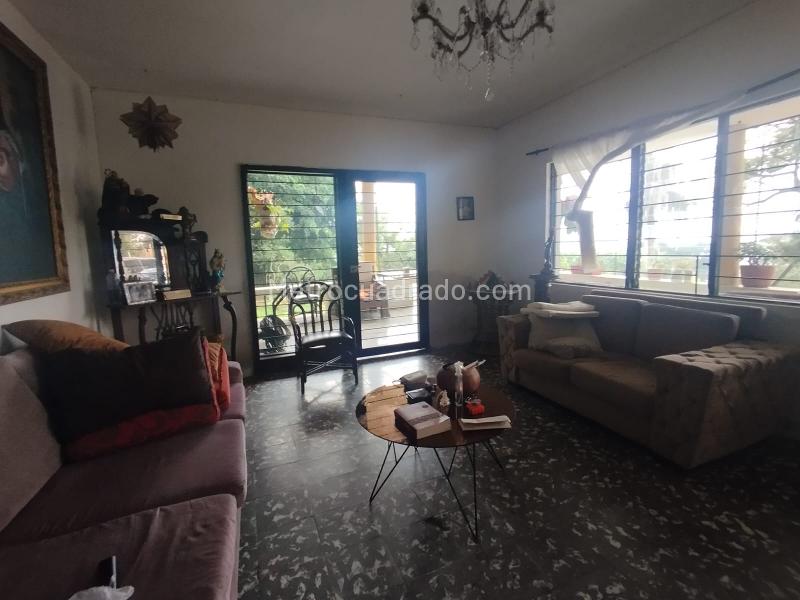 Casa en Arriendo, Loma Del Escobero Envigado, Envigado - 2