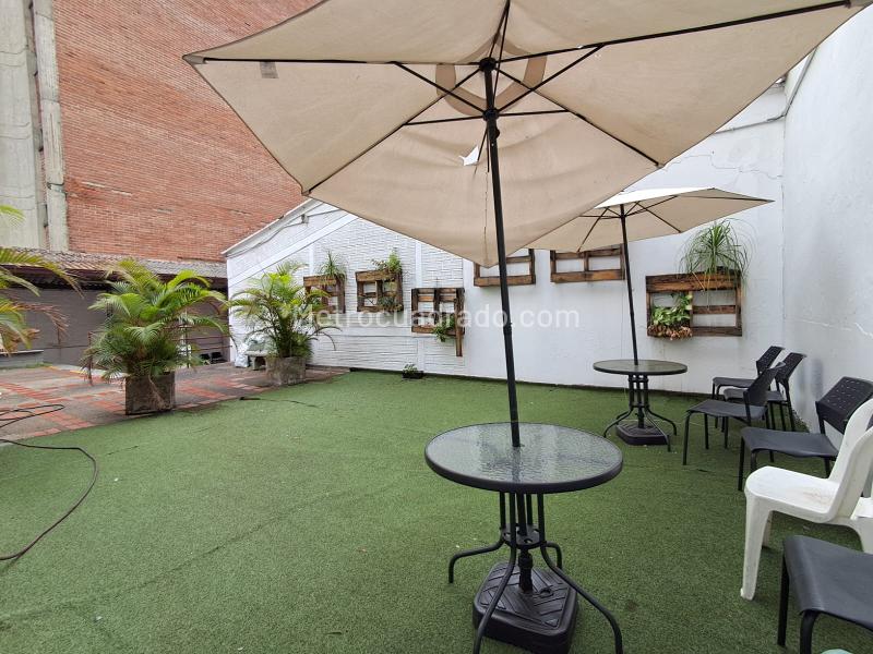 Commercial 5BR House for Rent in La Candelaria