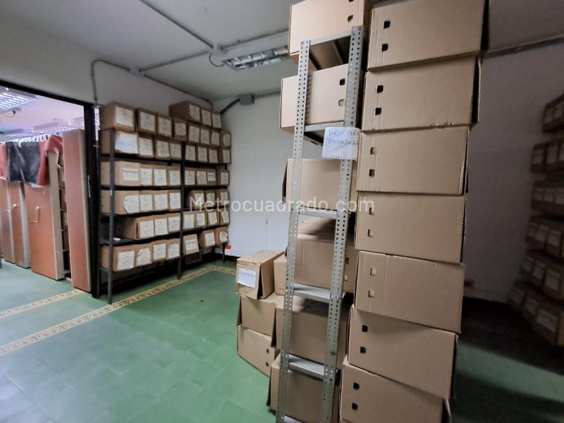 Casa Comercial de 5 Alcobas en Arriendo en La Candelaria - 8