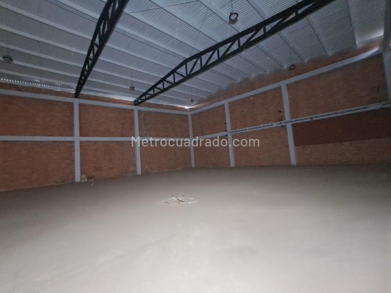 Bodega en Arriendo, Dosquebradas, Dosquebradas - Więcej